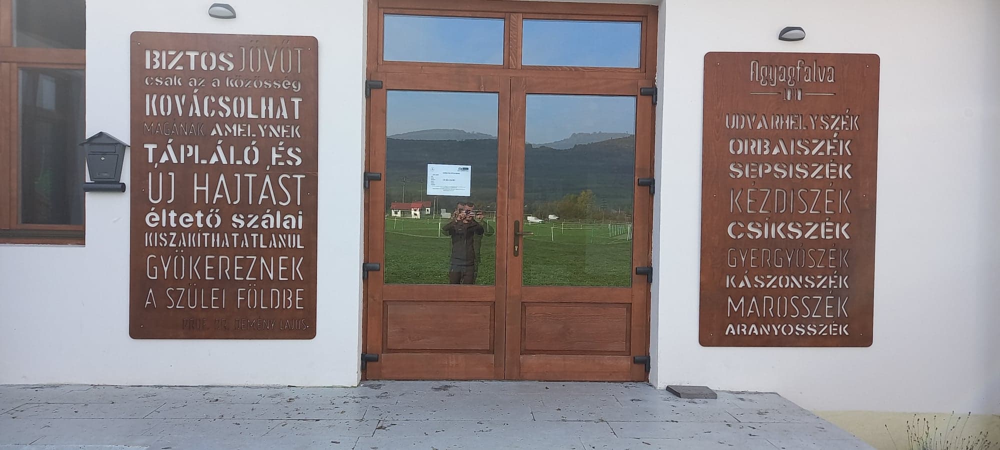 László Szabolcs – agyagfalvi emlékház